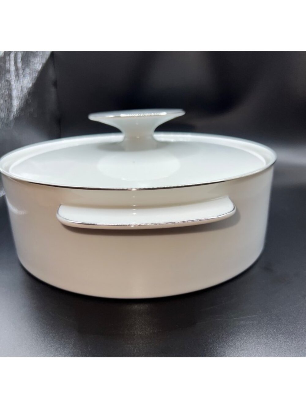 White Porcelain Round Casserole Dish With Lid Silver Trimmed Thomas Germany VTG - Picture 5 of 9